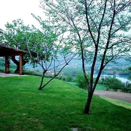 Sul Lago וילה Amandola